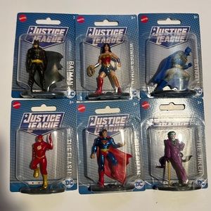 Lot of Justice league action figures by Mattel. Unopened